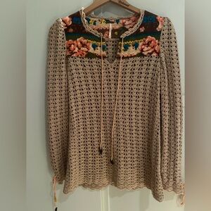 Free People Boho Floral and Tan Crochet Open Weave Women’s Sweater. Size XS